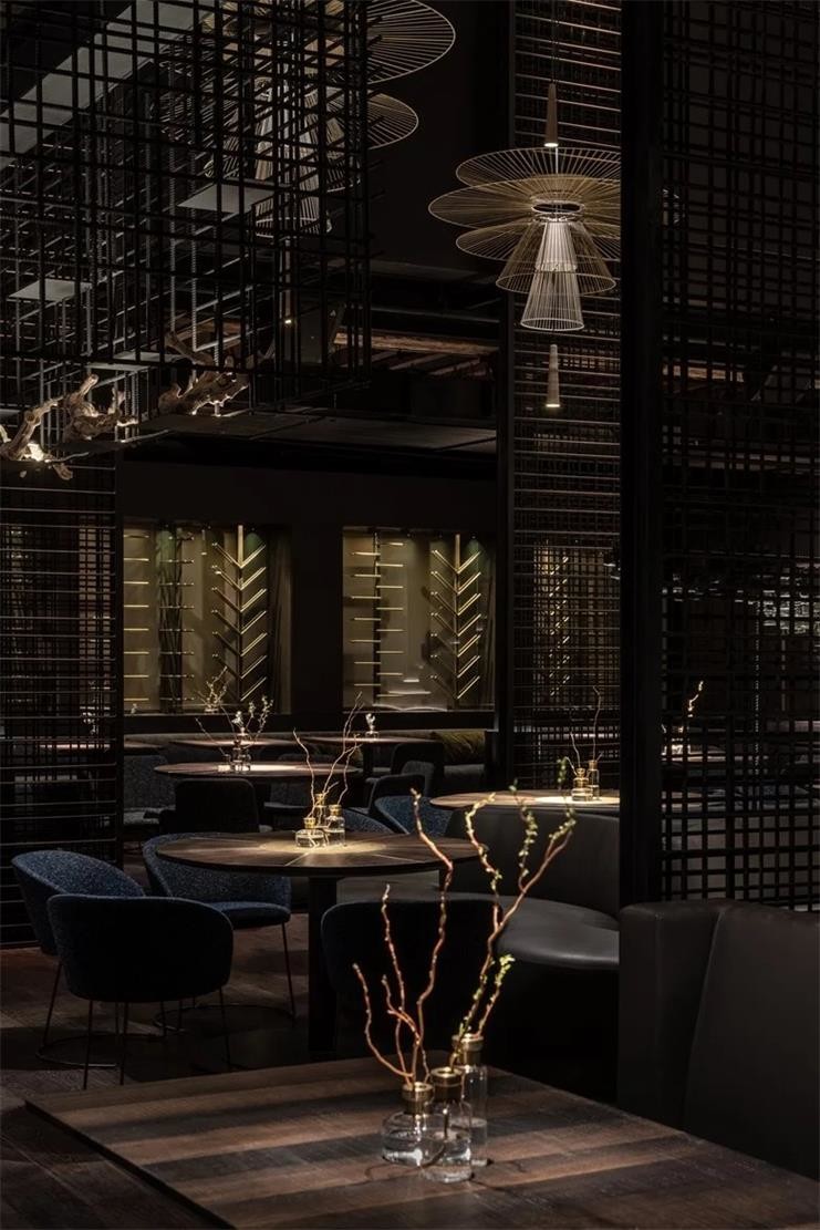 Eastern Zen-inspired Bar Restaurant Interior Eastern Zen-inspired Bar Restaurant Interior